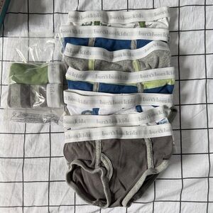 9 pairs of Burts bees undies- barely used - some still in package 2-3 years
